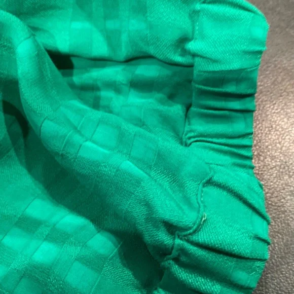 LOOBIES STORY
EMERALD PRAGUE MIDI DRESS size 16 - Picture 4 of 12